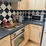 شقة Hicks - Sleeps 2 وايتهيفين