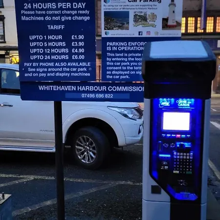 Apartment 2 Hicks Lane, 2