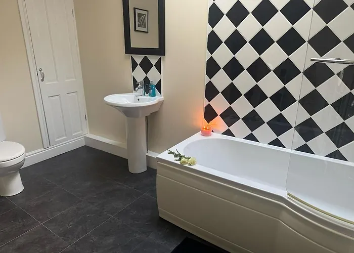 Hicks - Sleeps 2 Whitehaven