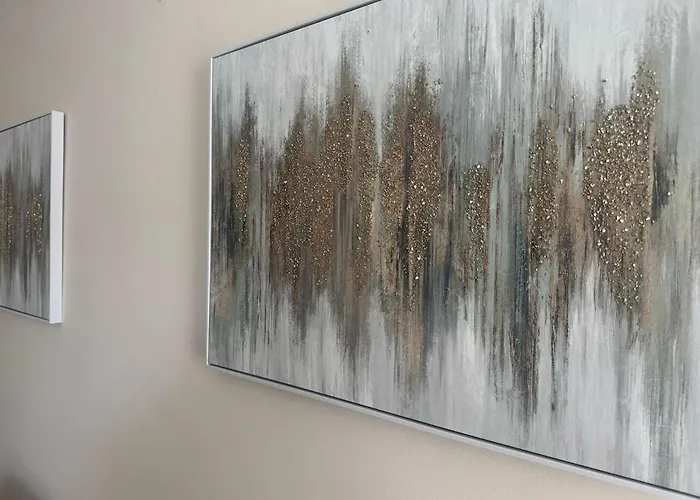 Hicks - Sleeps 2 Whitehaven